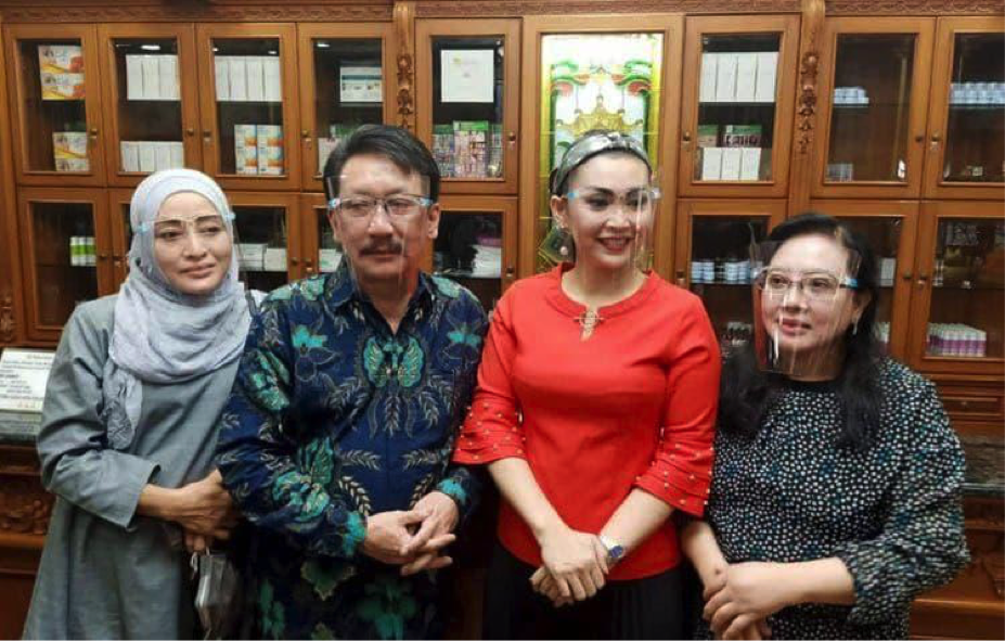 https://queenplasticsurgery.id/wp-content/uploads/2024/06/klinik-queen-1.png